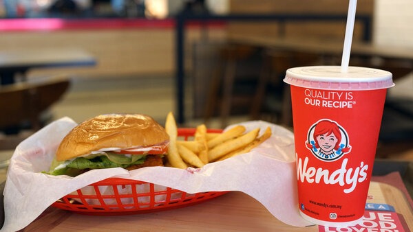 Wendy's Biggie Bag Pros and Cons